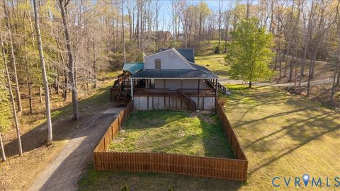 Tiny photo for 7040 Old Roxbury Road, New Kent, VA 23141 (MLS # 2614132)