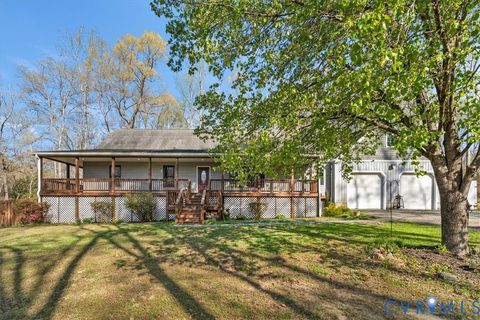 Tiny photo for 7040 Old Roxbury Road, New Kent, VA 23141 (MLS # 2614132)