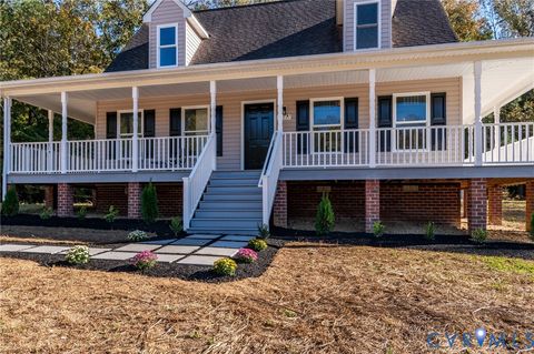 Tiny photo for 12575 Webb Road, Disputanta, VA 23842 (MLS # 2529095)