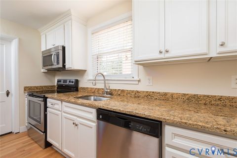 Tiny photo for 3710 Cary Street, Richmond, VA 23221 (MLS # 2522096)