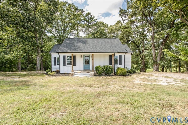 34689 CHRISTANNA HWY, BLACKSTONE, VA 23824 - Image b5a3ac23f68a4eb9d69a2b5943b7bfde/1791540979