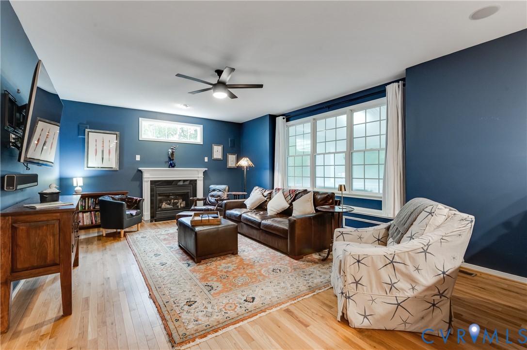 4415 Lake Summer Court