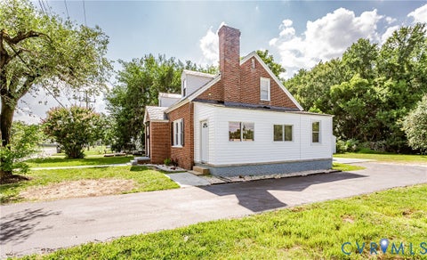 Tiny photo for 4008 River Road, Chesterfield, VA 23803 (MLS # 2624256)