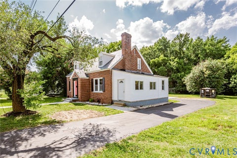 Tiny photo for 4008 River Road, Chesterfield, VA 23803 (MLS # 2624256)