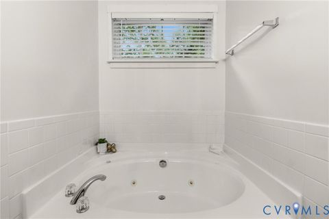 Tiny photo for 7807 Clover Ridge Place, Midlothian, VA 23832 (MLS # 2618777)