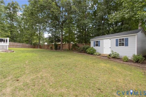 Tiny photo for 7807 Clover Ridge Place, Midlothian, VA 23832 (MLS # 2618777)