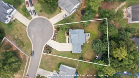 Tiny photo for 7807 Clover Ridge Place, Midlothian, VA 23832 (MLS # 2618777)