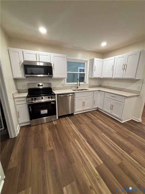 Tiny photo for 3414 Maplewood Avenue, Richmond, VA 23221 (MLS # 2531850)