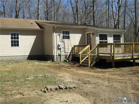 Tiny photo for 5705 Community House Road, Columbia, VA 23038 (MLS # 2617497)