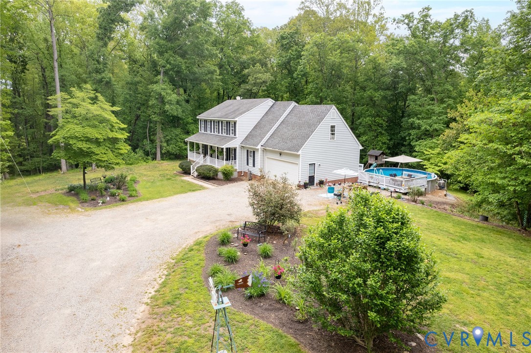 2933 Deercreek Trail