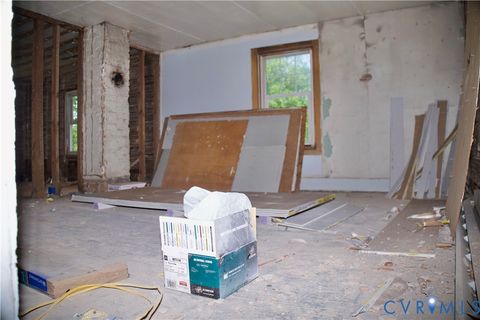 Tiny photo for 318 Monroe Street, Chase City, VA 23924 (MLS # 2610850)