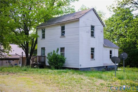 Tiny photo for 318 Monroe Street, Chase City, VA 23924 (MLS # 2610850)