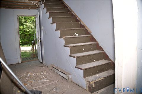 Tiny photo for 318 Monroe Street, Chase City, VA 23924 (MLS # 2610850)