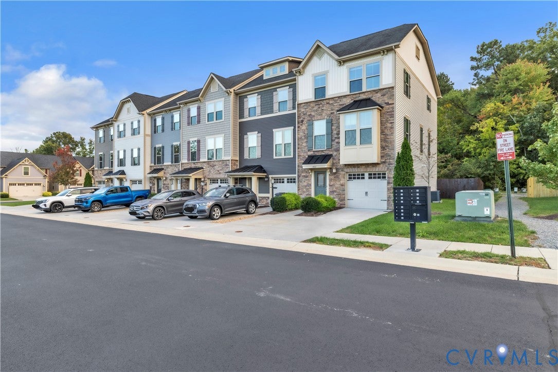 4511 Wistar Woods Trail