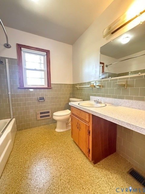 Tiny photo for 2612 Broad Street Road, Gum Spring, VA 23065 (MLS # 2609569)