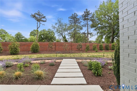 Tiny photo for 2317 Apple Alley, Richmond, VA 23220 (MLS # 2623608)