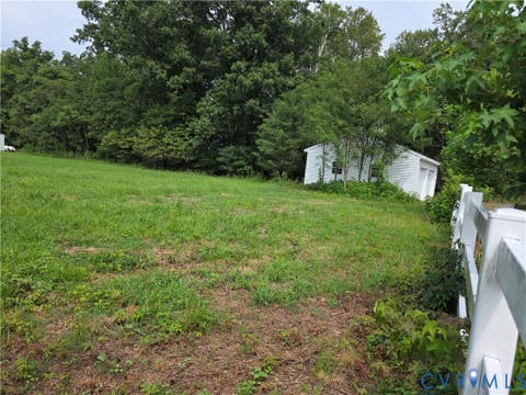Tiny photo for 167 Pirates Bluff, Laneview, VA 22504 (MLS # 2622310)