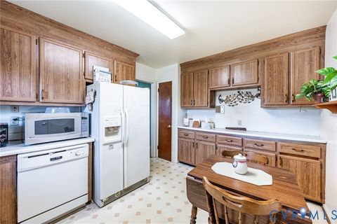 Tiny photo for 3413 Foster Avenue, South Chesterfield, VA 23803 (MLS # 2529907)