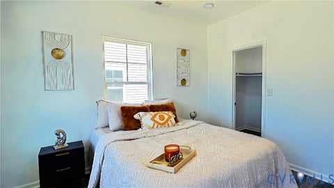 Tiny photo for 326 Mars Street, Petersburg, VA 23803 (MLS # 2626290)