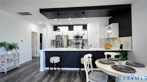 Tiny photo for 326 Mars Street, Petersburg, VA 23803 (MLS # 2626290)