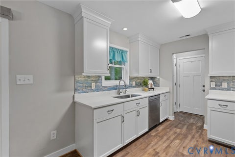 Tiny photo for 323 Windsor Road, North, VA 23128 (MLS # 2626255)