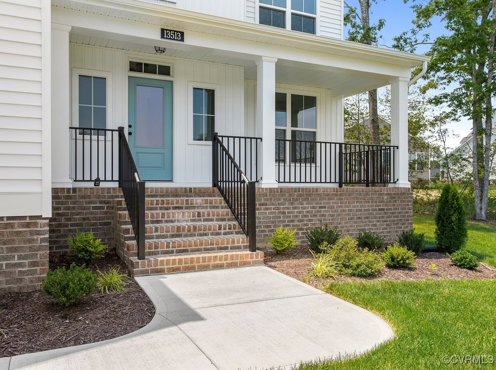 13513 Pinstone Court