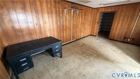 Tiny photo for 544 N Main Street, Kilmarnock, VA 22482 (MLS # 2620067)