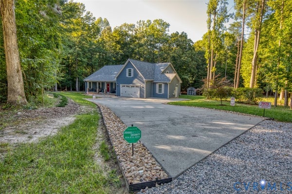 7075 MENZELS RD, TOANO, VA 23168 - Image b6bcb8d153a112370bf18b52cff38372/292566736