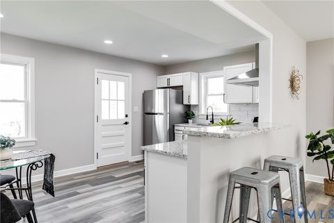 Tiny photo for 324 S 12th Avenue, Hopewell, VA 23860 (MLS # 2606955)