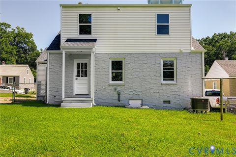 Tiny photo for 324 S 12th Avenue, Hopewell, VA 23860 (MLS # 2606955)