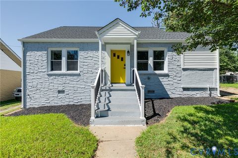 Tiny photo for 324 S 12th Avenue, Hopewell, VA 23860 (MLS # 2606955)