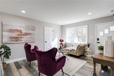 Tiny photo for 324 S 12th Avenue, Hopewell, VA 23860 (MLS # 2606955)