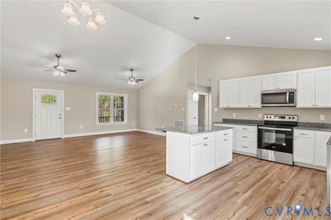 Tiny photo for 1554 Community House Road, Columbia, VA 23038 (MLS # 2628951)