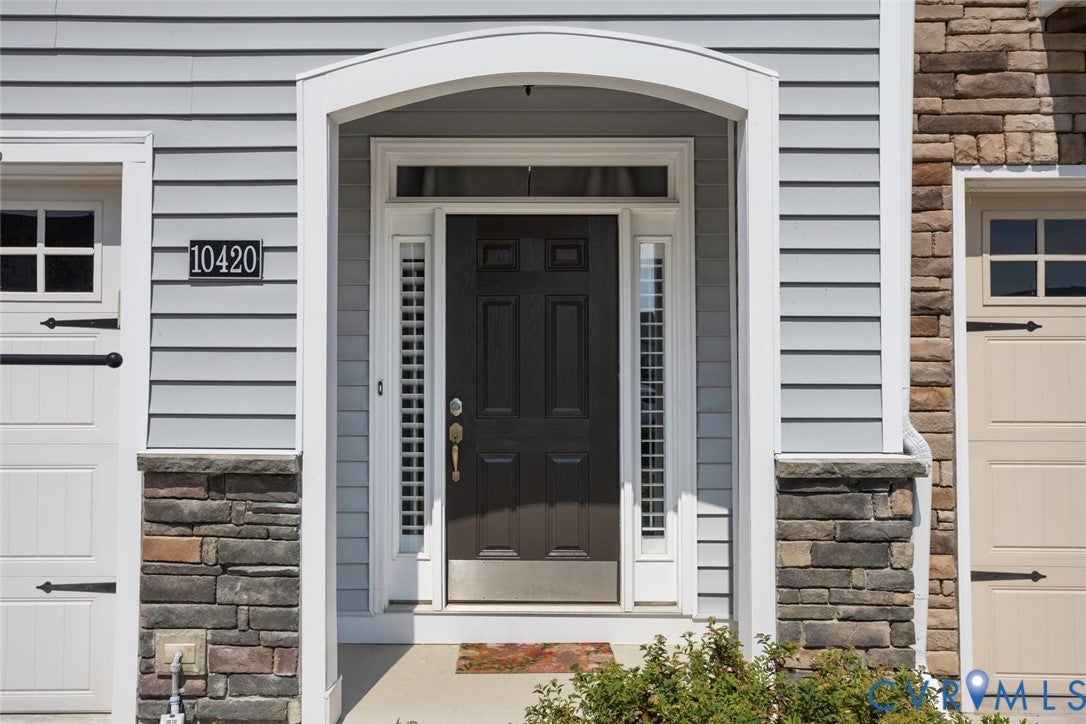 10420 Perennial Drive