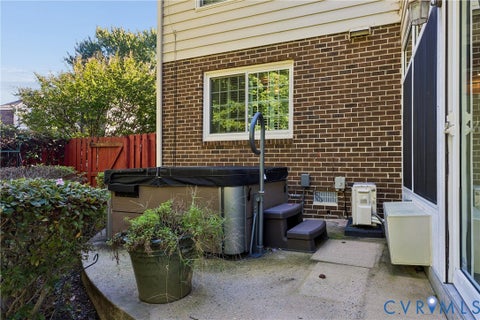 Tiny photo for 75 Knollwood Drive, Newport News, VA 23608 (MLS # 2627316)
