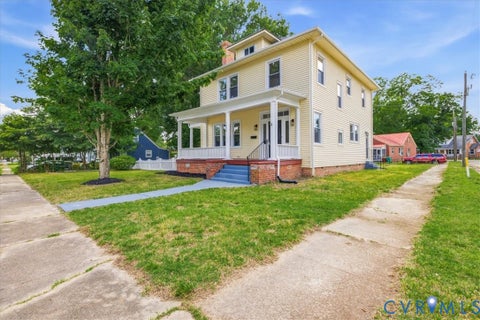 Photo of 1802 Varina Avenue, Petersburg, VA 23805 (MLS # 2624957)
