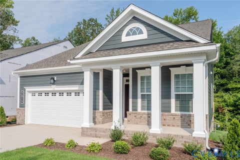 Photo of 15856 Hammock Pointe Loop, Chesterfield, VA 23120 (MLS # 2625007)
