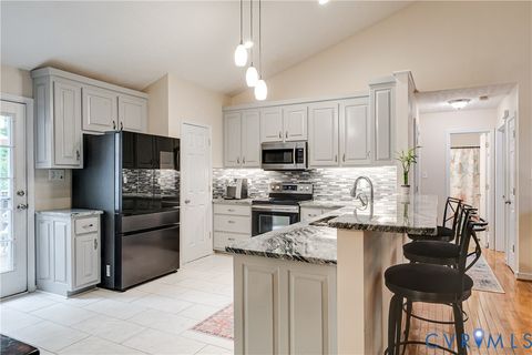 Tiny photo for 10068 Holly Road, Mechanicsville, VA 23116 (MLS # 2608744)