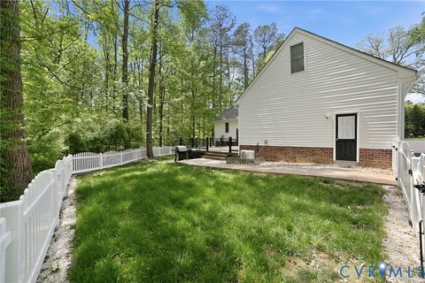 Tiny photo for 10068 Holly Road, Mechanicsville, VA 23116 (MLS # 2608744)