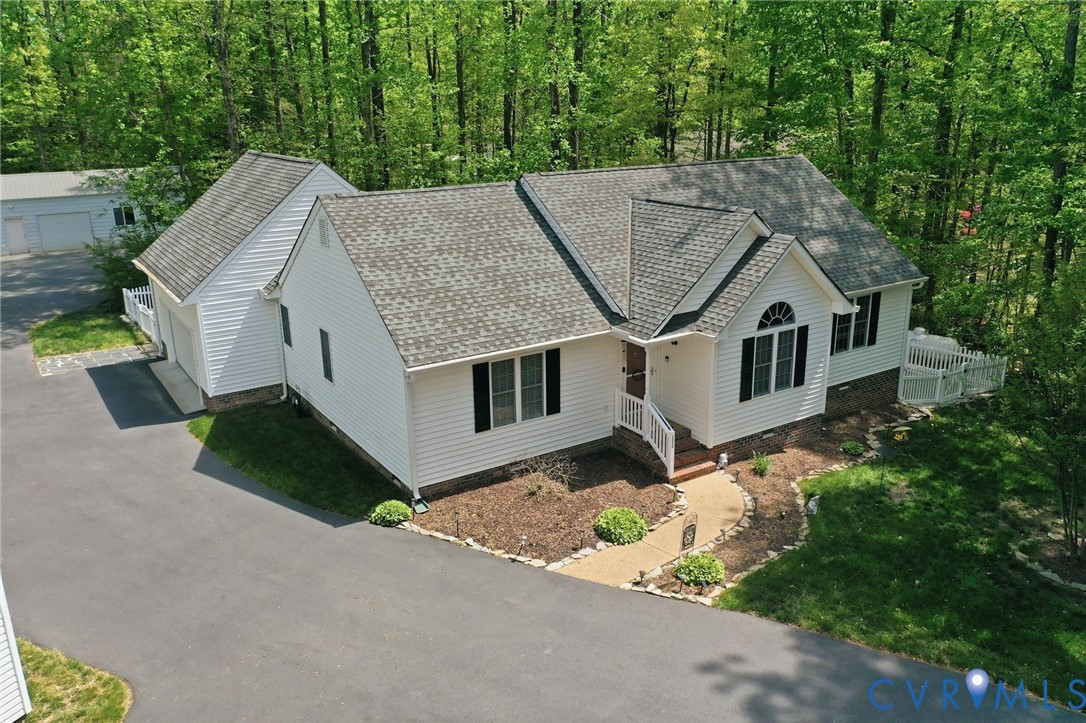 10068 Holly Road
