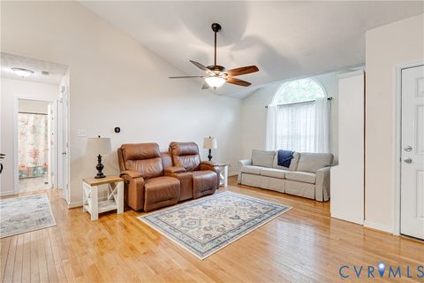 Tiny photo for 10068 Holly Road, Mechanicsville, VA 23116 (MLS # 2608744)
