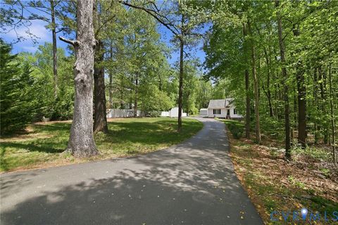 Tiny photo for 10068 Holly Road, Mechanicsville, VA 23116 (MLS # 2608744)