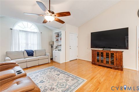 Tiny photo for 10068 Holly Road, Mechanicsville, VA 23116 (MLS # 2608744)