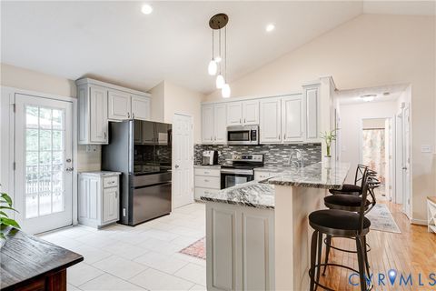 Tiny photo for 10068 Holly Road, Mechanicsville, VA 23116 (MLS # 2608744)
