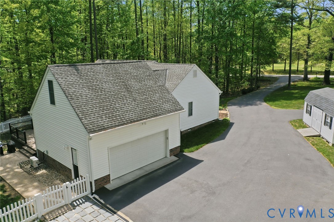 10068 Holly Road