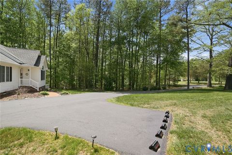 Tiny photo for 10068 Holly Road, Mechanicsville, VA 23116 (MLS # 2608744)