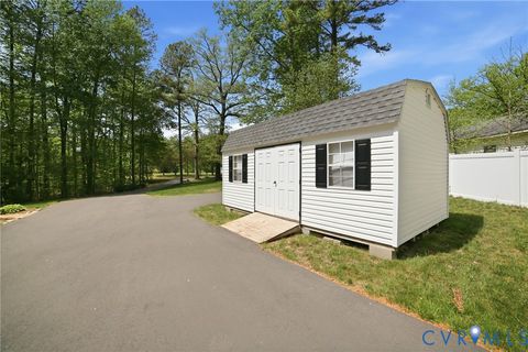 Tiny photo for 10068 Holly Road, Mechanicsville, VA 23116 (MLS # 2608744)