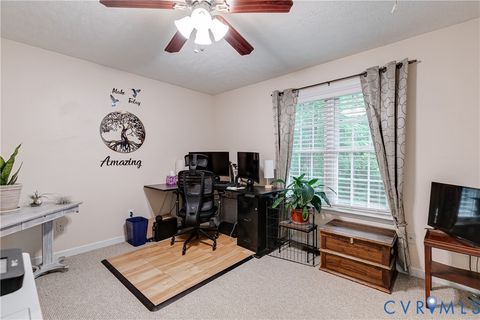 Tiny photo for 10068 Holly Road, Mechanicsville, VA 23116 (MLS # 2608744)