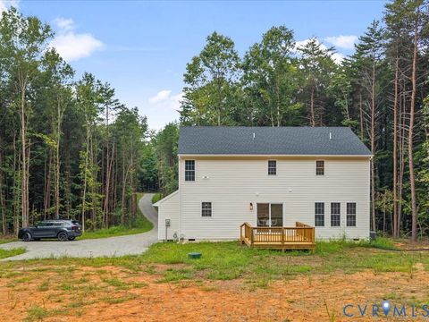 Tiny photo for 160 Ashburn Road, Cumberland, VA 23040 (MLS # 2530137)