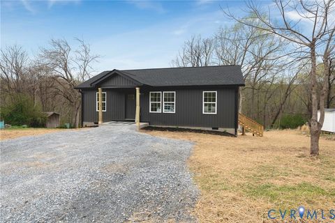 Tiny photo for 601 Mill Pond Drive, Ruther Glen, VA 22546 (MLS # 2608347)